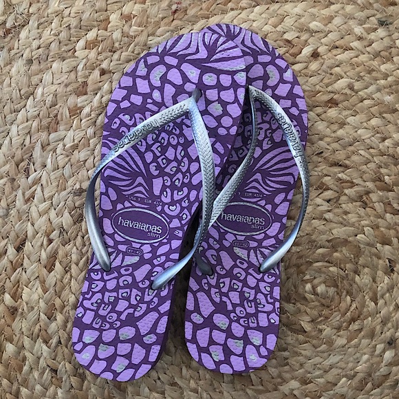 Havaianas Slim Animal Print Flip Flops - Picture 5 of 7